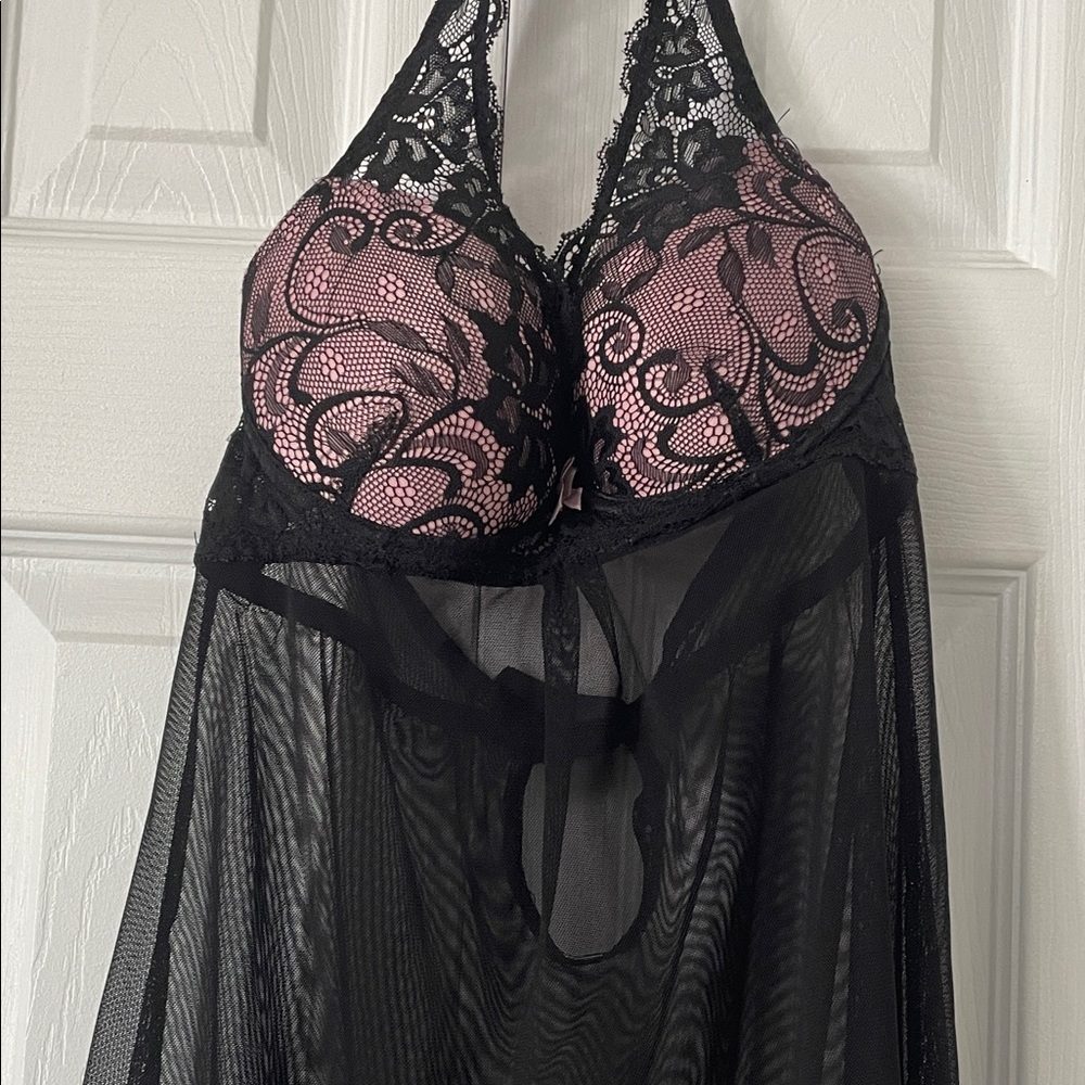Marilyn Monroe Intimates Black Lace Halter Lingerie - Picture 15 of 16